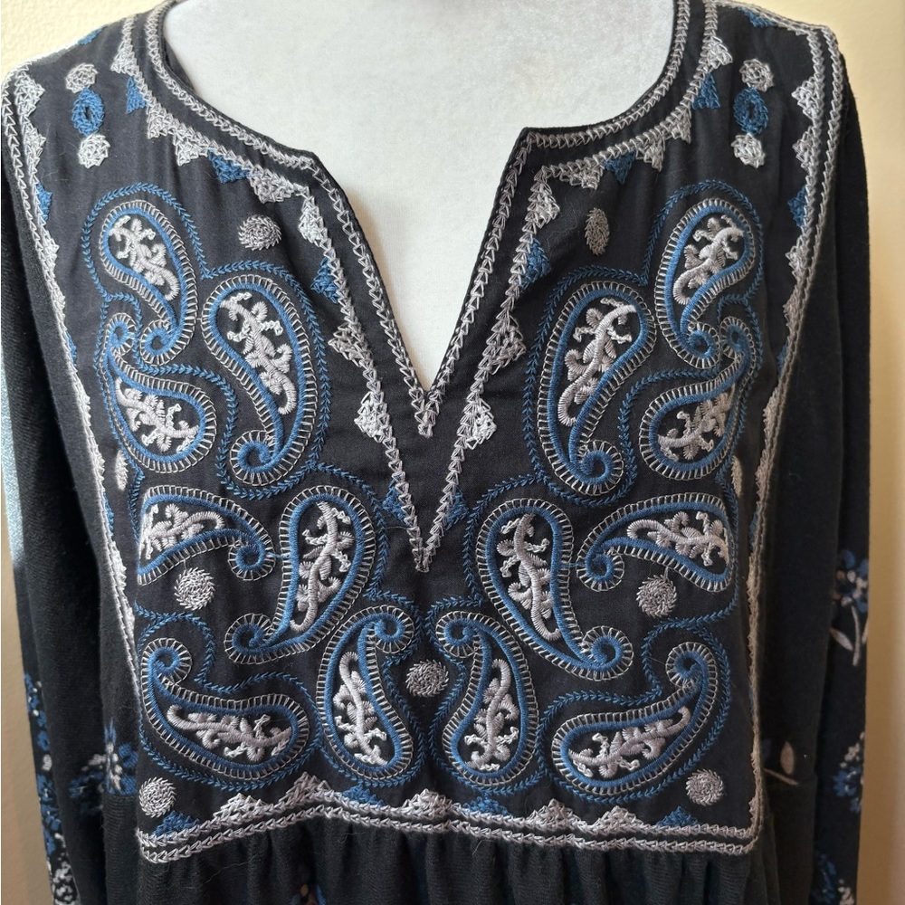 White Mark Blue Paisley Embroidered Sweater Dress 4X